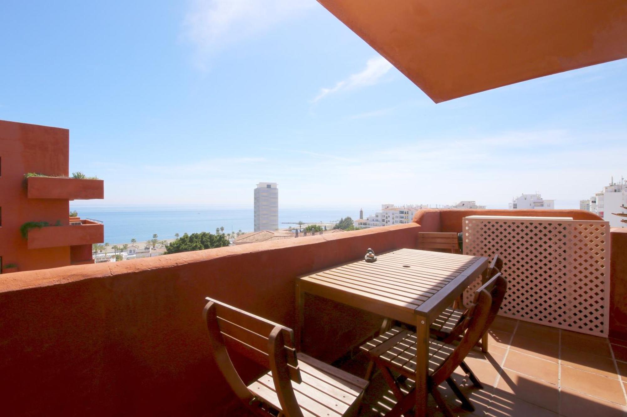 Town Eddie * Estepona